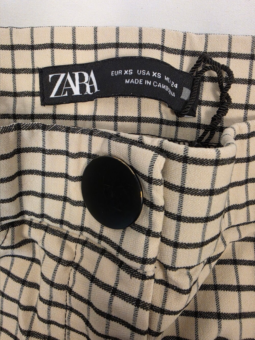 ZARA Womens High Rise Leggings Pants Black Off White Grid Check Plaid Size XS - Picture 3 of 3